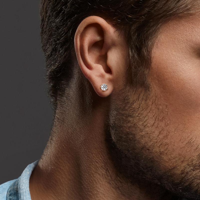 Örhängen med knoppar 750/18 K vitguld Moissanit 2 stenar Ø5 mm