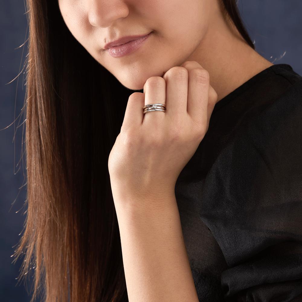 Finger ring 750/18 K vitguld diamant 0.03 ct, w-si