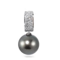 Hängsmycke 750/18 K vitguld diamant 0.20 ct, 20 stenar, w-si Tahitisk pärla antracit, 12.5 mm