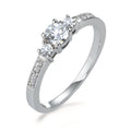 Finger ring 750/18 K vitguld diamant 0.40 ct, 11 stenar, w-si
