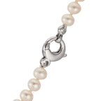 Collier 750/18 K vitguld Sötvattensodlad pärla vit, 5.5 mm 46 cm