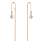Genomdragbara örhängen 750/18 K rött guld diamant 0.06 ct, 3 stenar, tw-si [Akoya Perlen], 2 Pärlor, 4.5 mm