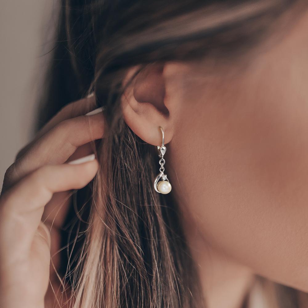 Örhängen Silver Zirkoniumoxid 2 stenar rodiumpläterad Sötvattensodlad pärla, 2 Pärlor, 5.5 mm