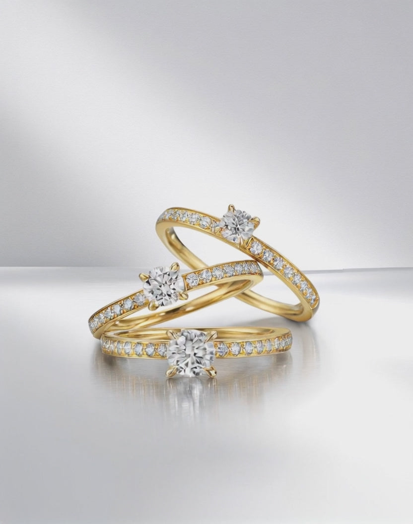 Solitärring 750/18 K gult guld diamant 0.34 ct, 17 stenar, w-si